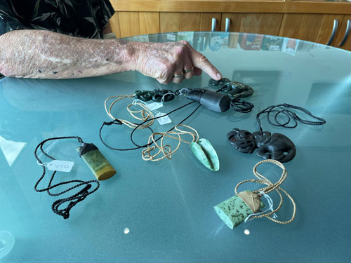 Malcolm Cox pounamu